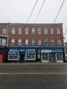 333 Main St #4 - 3BR North, Top Floor, Spacious, Deck, W/D