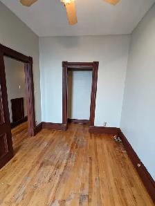 333 Main St #4 - 3BR North, Top Floor, Spacious, Deck, W/D - Photo 13
