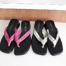 2PAIRES SANDALES NEUVES ARGENT ROSE GR6.5 FEM: $15.00 CHAQ PAIRE - Photo 3