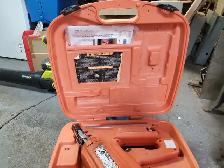 TWO PASLODE NAILERS WITH GOOD BATTERY - Photo 2