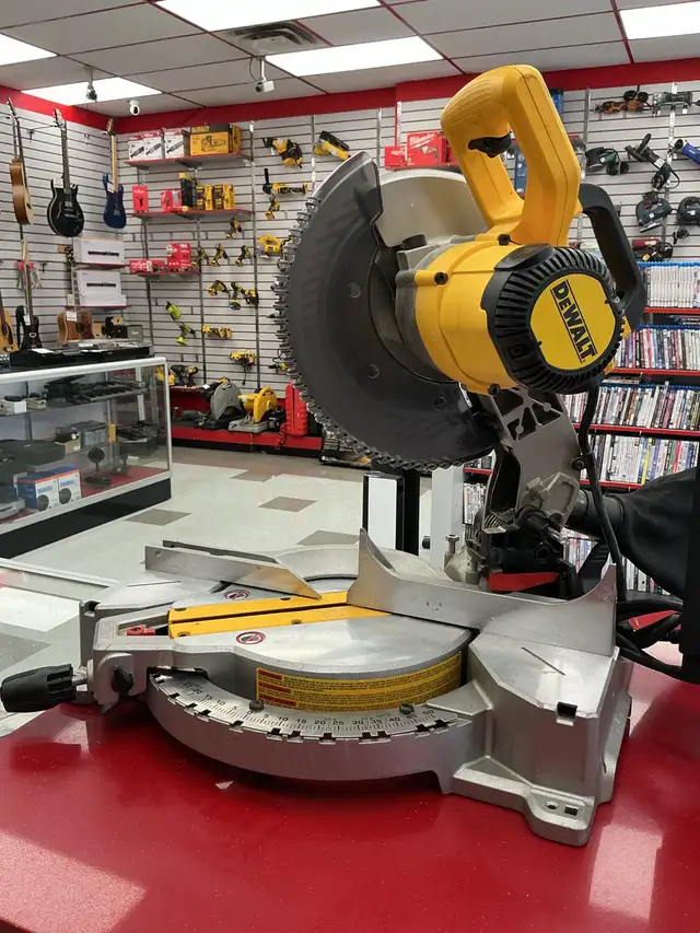 scie ronde Dewalt