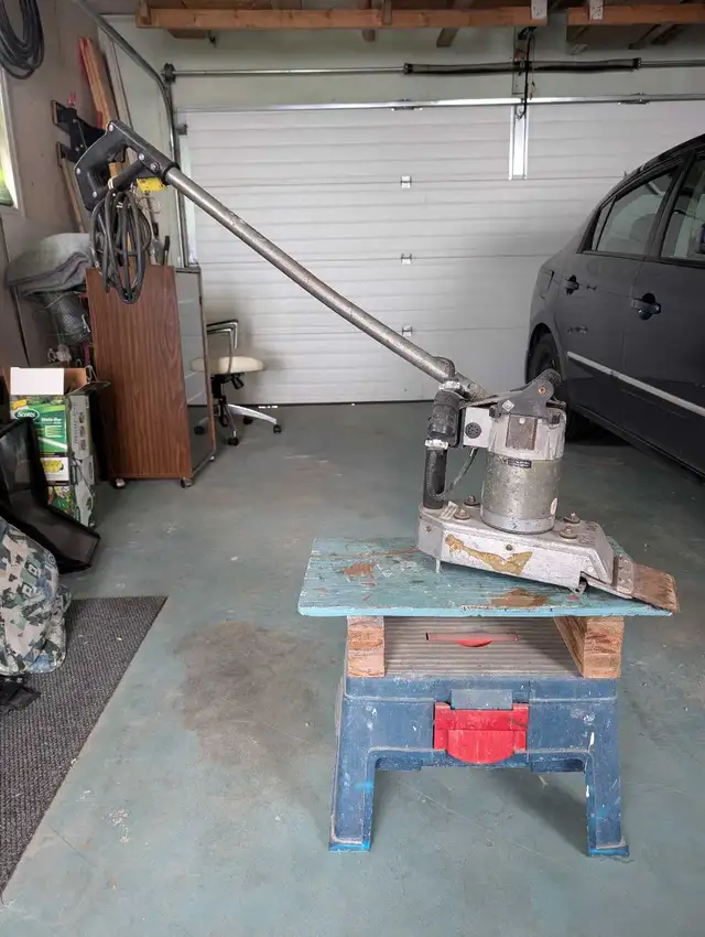 Flooring strpper