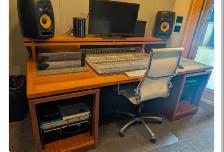 Digidesign C24   Custom Studio Desk & Patchbay Package