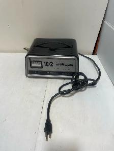 Schumacher 10/2 Amp Dual Rate Battery Charger