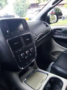 2015 Dodge Grand Caravan - Photo 4