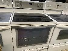 Cuisinière blanche vitrocéramique convection Whirlpool