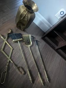 Gold Antique Fireplace Tool Set For Sale - Photo 4