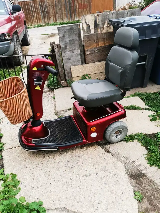 SHOP RUNNER SHOPRIDER MOBILITY SCOOTER