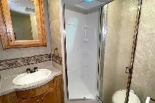 2006 Northwood Arctic Fox 33A Silver Edition – Travel Trailer. - Photo 28