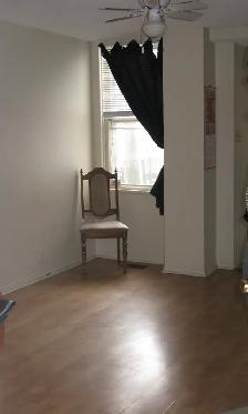 CENTRETOWN OCT 1   $1500 1 BEDROOM - Photo 5