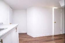 Upper Beaches 1 Bed Basement Suite - Private Entrance - Photo 4
