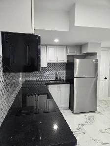Basement apartment for rent - Photo 12