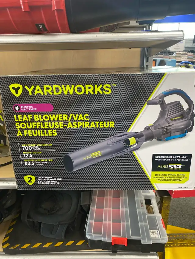 Yardworks 060-3775-4 Leaf Blower / Vac @ Cashopolis!!