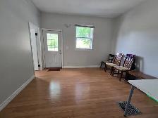 ROOMS FOR RENT - Photo 2