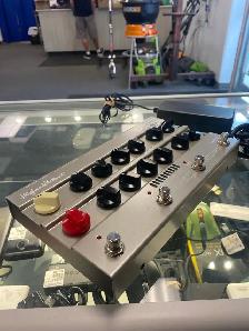 Hughes & Ketter Ampman Classic Floor Amp @ Cashopolis!! - Photo 2