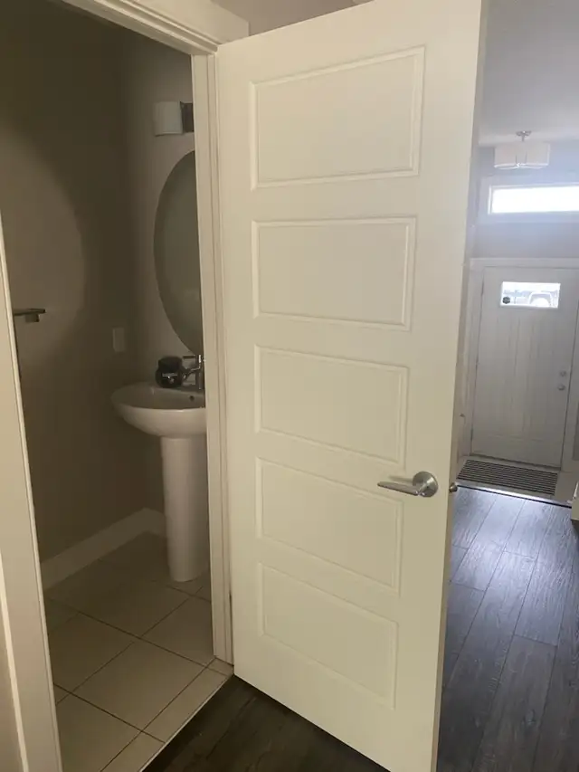Door closing problems, cracked door frame, Threshold repair, doo