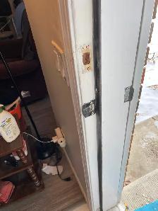 cracked door frame or door,  no problem contact uswe will repa - Photo 10