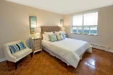 2 Bedroom Apartment for Rent, St. Clair Ave. West & Spadina Rd.! - Photo 7