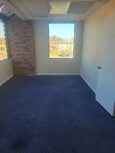 3000 SF SPACE IN DESIRABLE LINDSAY LOCAL JUST $10/sf NET - Photo 7