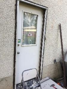 Professional complete STORM door in$tallation $ervice, prompt af - Photo 7