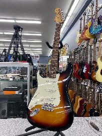 Fender Stratocaster Sunburst Mexico 2015 Electric Guitar
