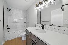Newly Renovated Home in Eastview. - Photo 16