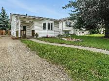 Newly Renovated Home in Eastview. - Photo 20