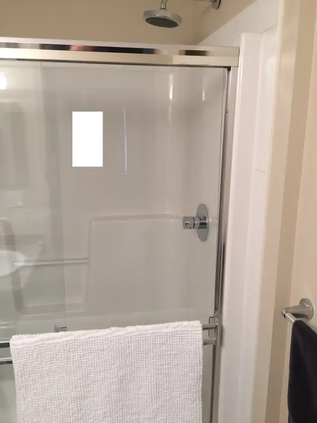 selling, Hi Q Shower glass doors placing,bathtubs doors,fixing,
