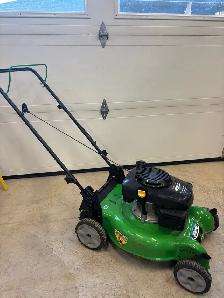 20" Lawnboy lawnmower - Photo 6