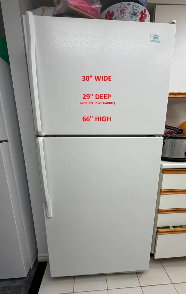 30' WHIRLPOOL FRIDGE WHITE - 2 DOOR