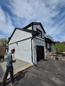 Experienced Siding, Soffit, Fascia & Eaves Installer - Photo 7