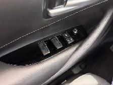 2019 Toyota COROLLA - Photo 16
