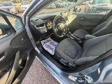 2020 Toyota COROLLA - Photo 12