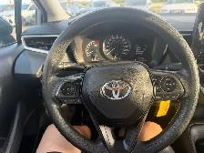 2020 Toyota COROLLA - Photo 16