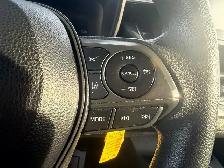 2020 Toyota COROLLA - Photo 18
