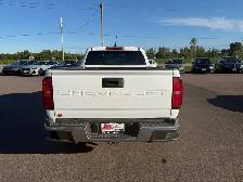 2022 Chevrolet Colorado - Photo 5