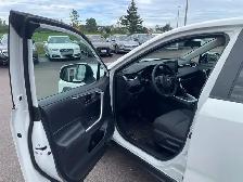 2022 Toyota Rav4 - Photo 11
