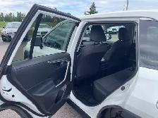 2022 Toyota Rav4 - Photo 12
