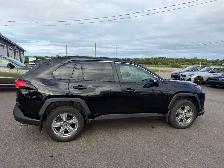 2022 Toyota RAV4 - Photo 8