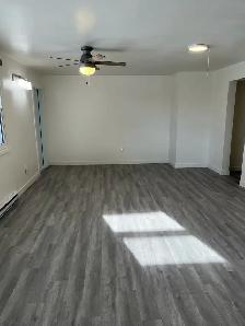 NEW LISTING LARGE 2 BED AVAILABLE OCT 1-2026 ALL INCLUSIVE $2200 - Photo 3