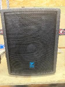 Stage Audio Equipment - Photo 10