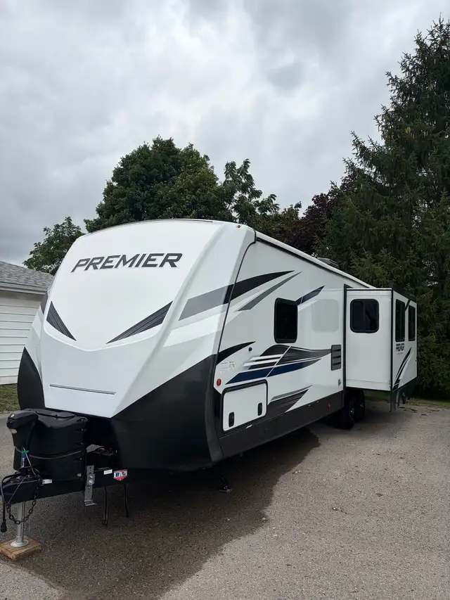 2021 Keystone Bullet 30FT