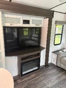 2021 Keystone Bullet 30FT - Photo 8