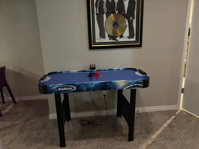 Air Hockey Table. - Family Fun