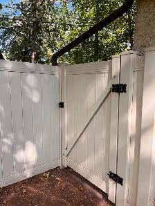 145 Ft. Premium Beige Vinyl Fence   Gate (no concrete footings) - Photo 2