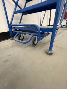 Rolling Ladder - 13 steps - Photo 4