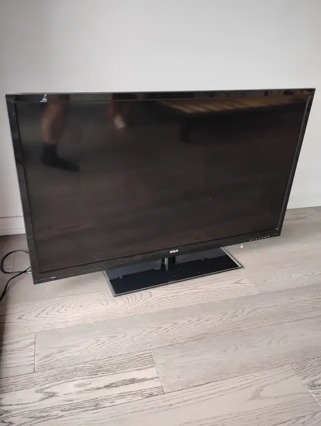46 inch LED Flat Screen HDTV