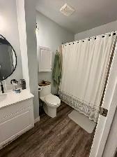 3 Beds 2 Bath House for Rent in River Park South - Photo 2