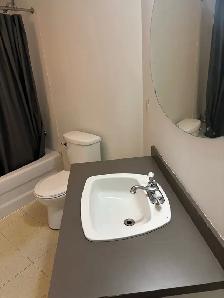 1 Bedroom Suite in 4 plex - Photo 9