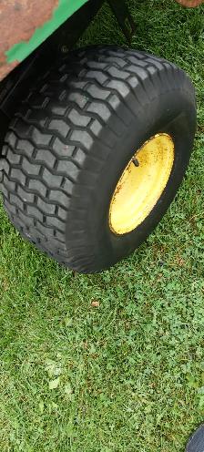 L110 JOHN DEERE (PARTING OUT) - Photo 3